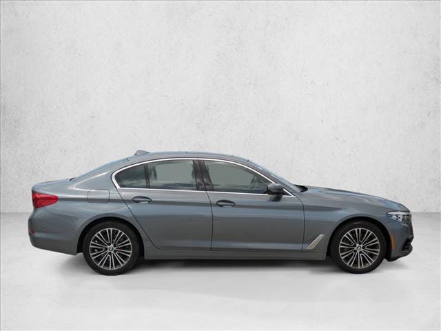 2020 BMW 530i