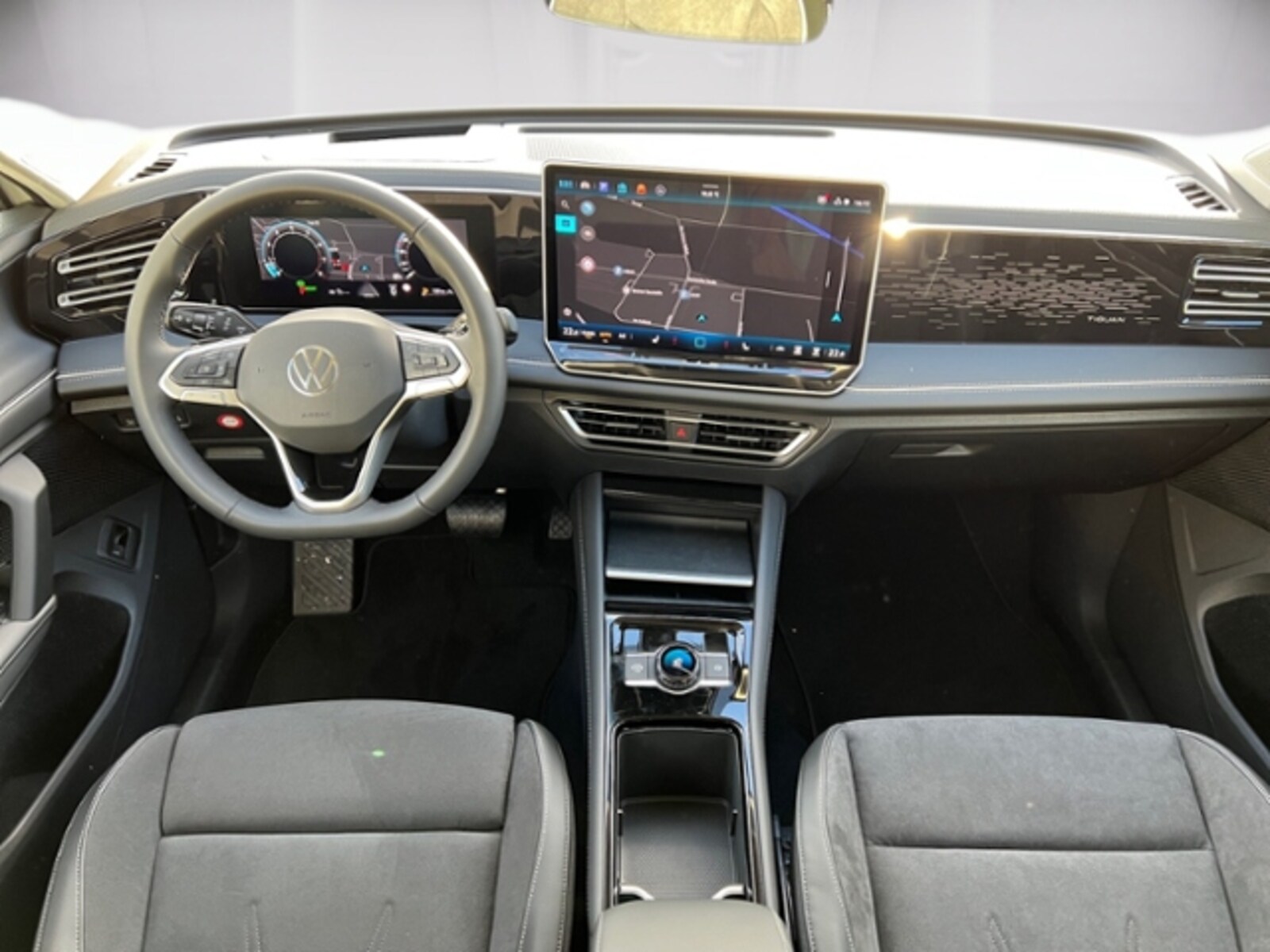 Volkswagen Tiguan – Bild 13