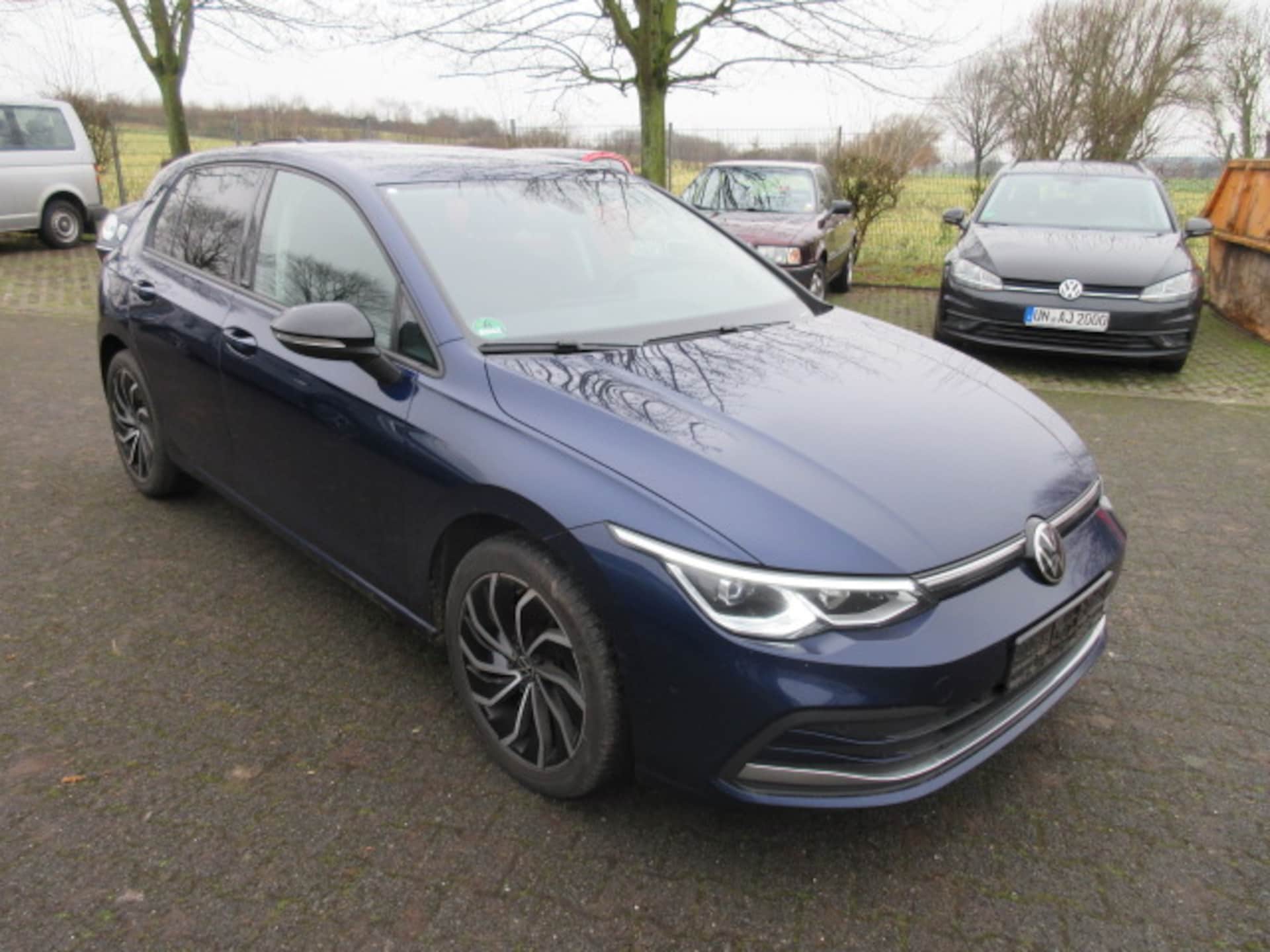 Volkswagen Golf Active