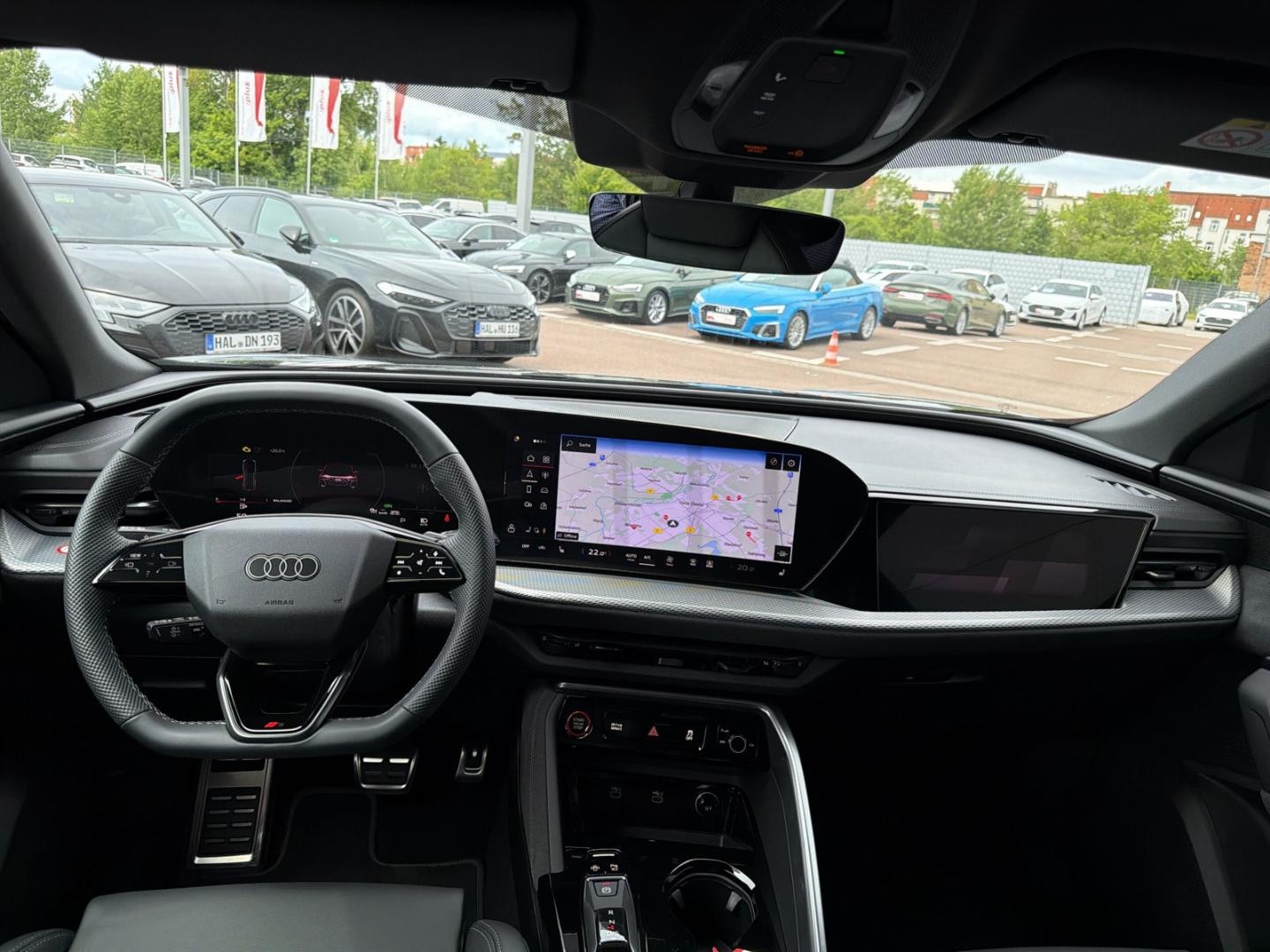 Bild über Audi Q5 SUV TDI quattro 150 kW S tronic - für weitere Informationen kontaktieren Sie den Audi Partner