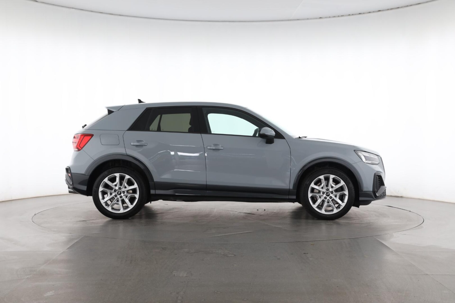Audi SQ2