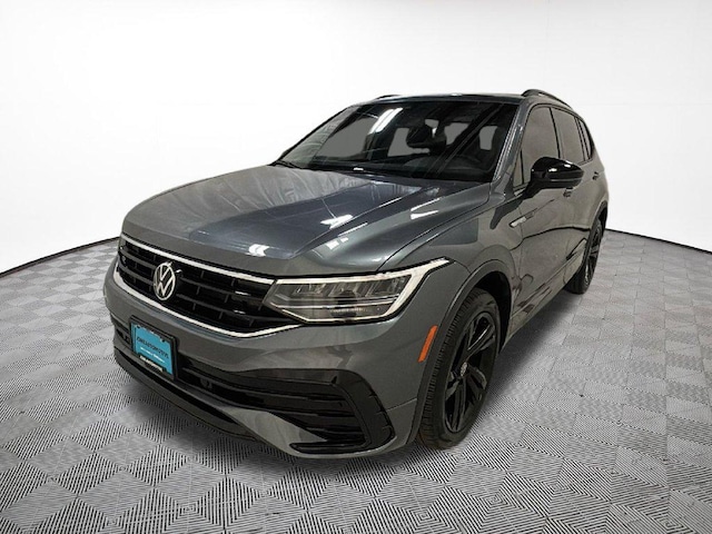 2024 Volkswagen Tiguan SE R-LINE BLACK