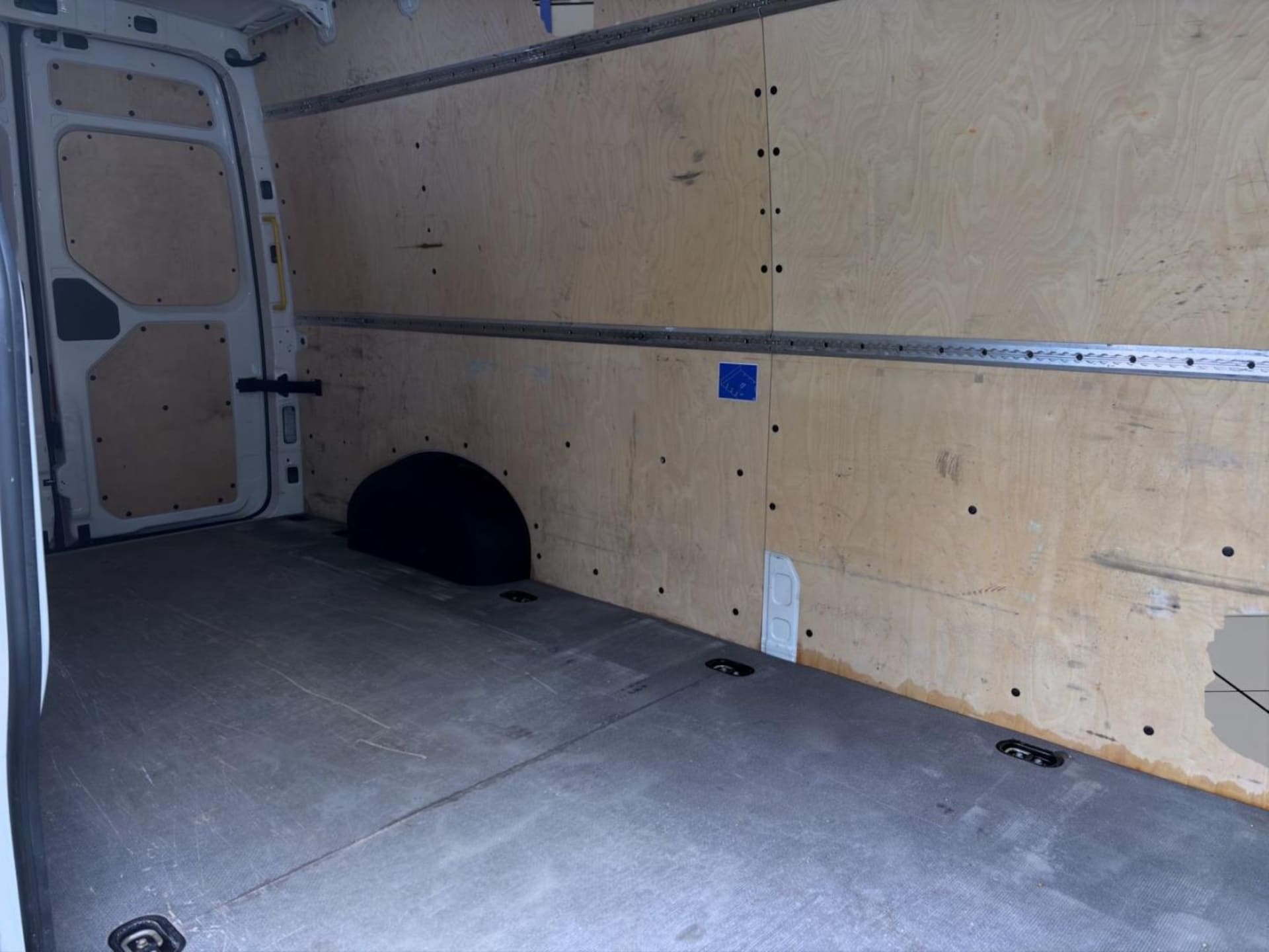 Volkswagen Crafter Kasten langer Radstand