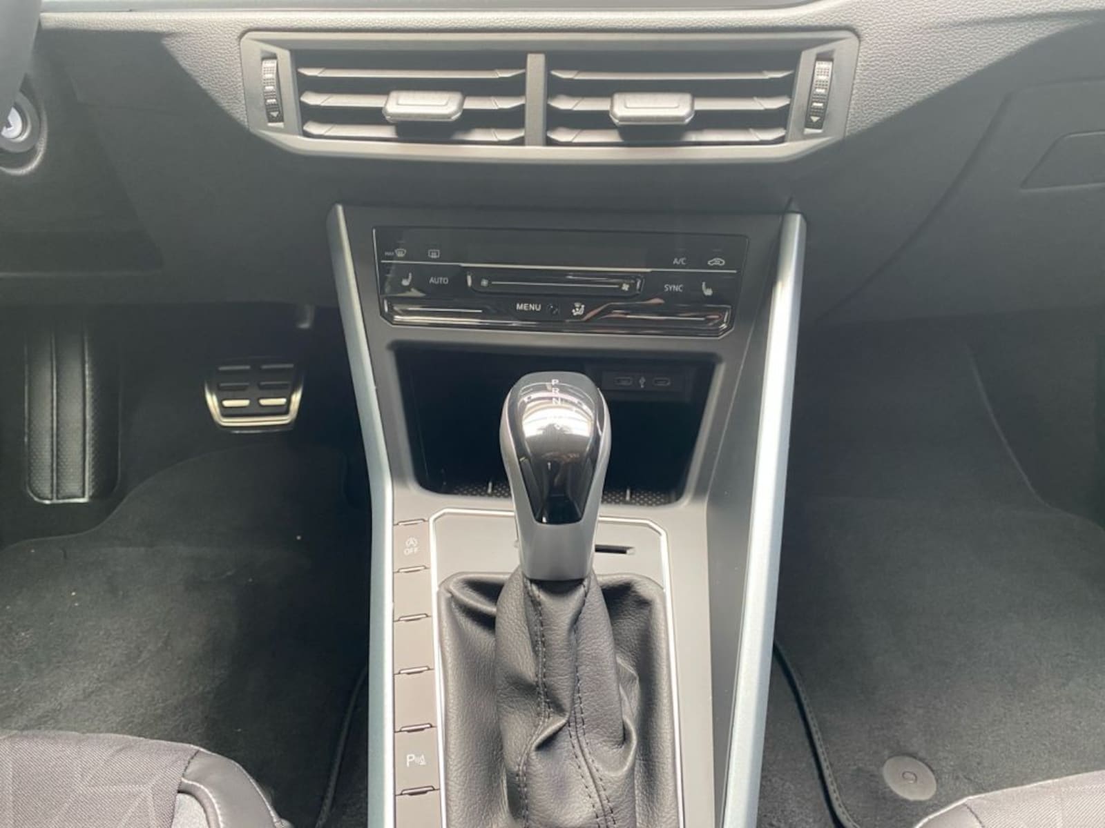 Volkswagen Taigo – Bild 11