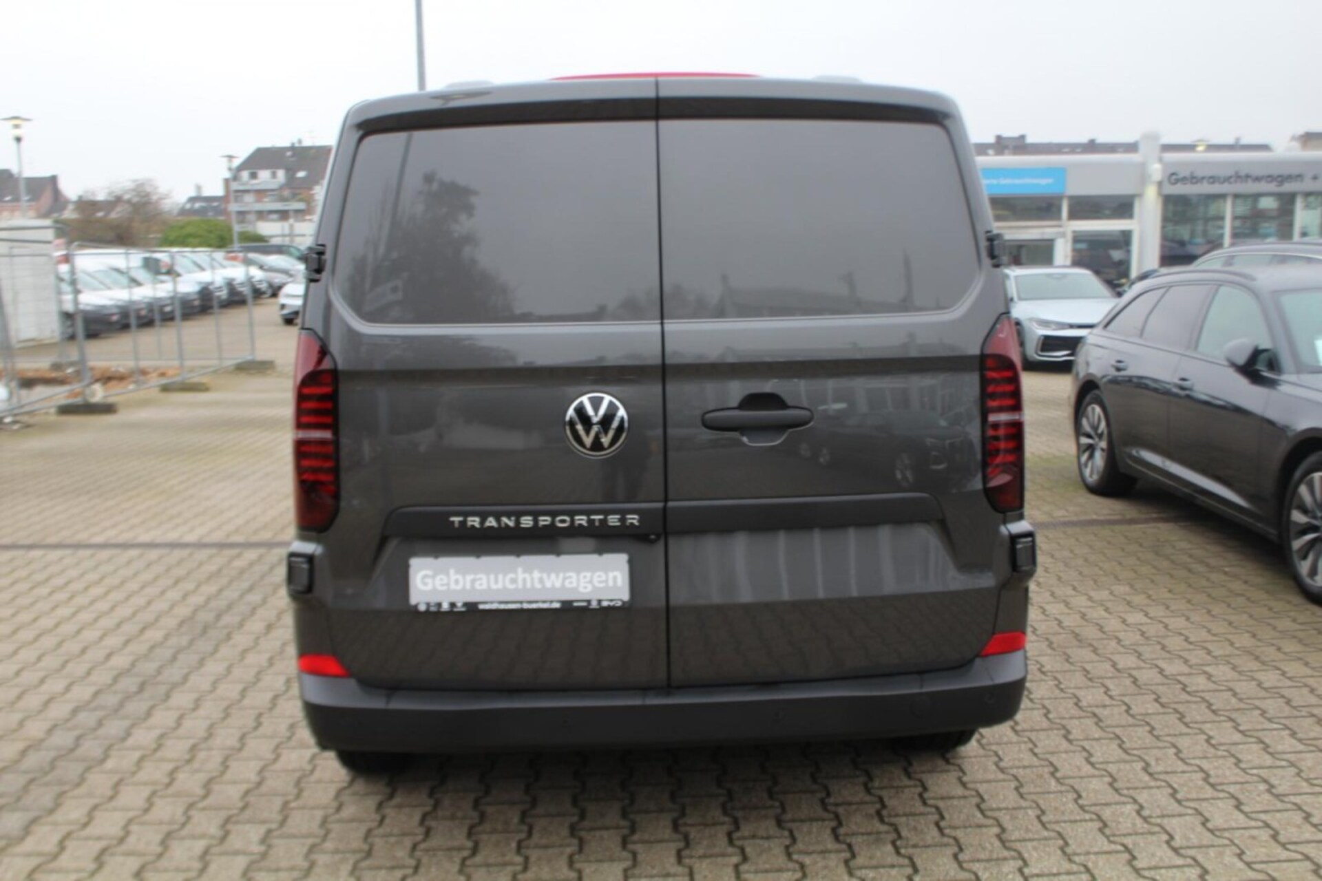 Volkswagen Transporter Kasten langer Radstand