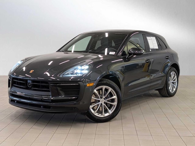 Photo of 2024 Porsche Macan