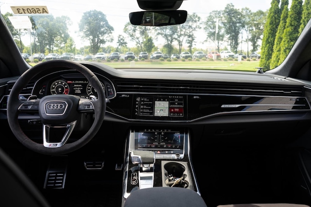 2026 Audi RS Q8 Base - Photo 45