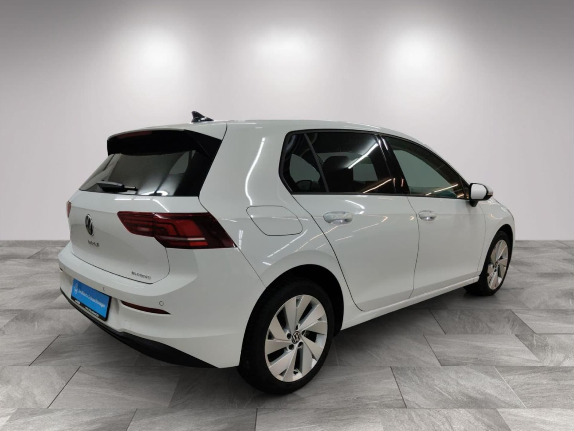 Volkswagen Golf Life