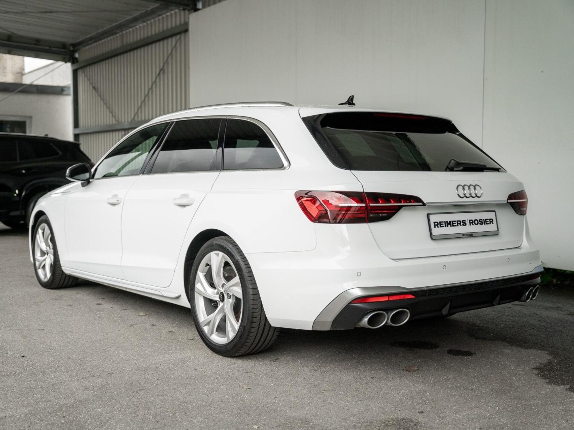 Audi S4 Avant