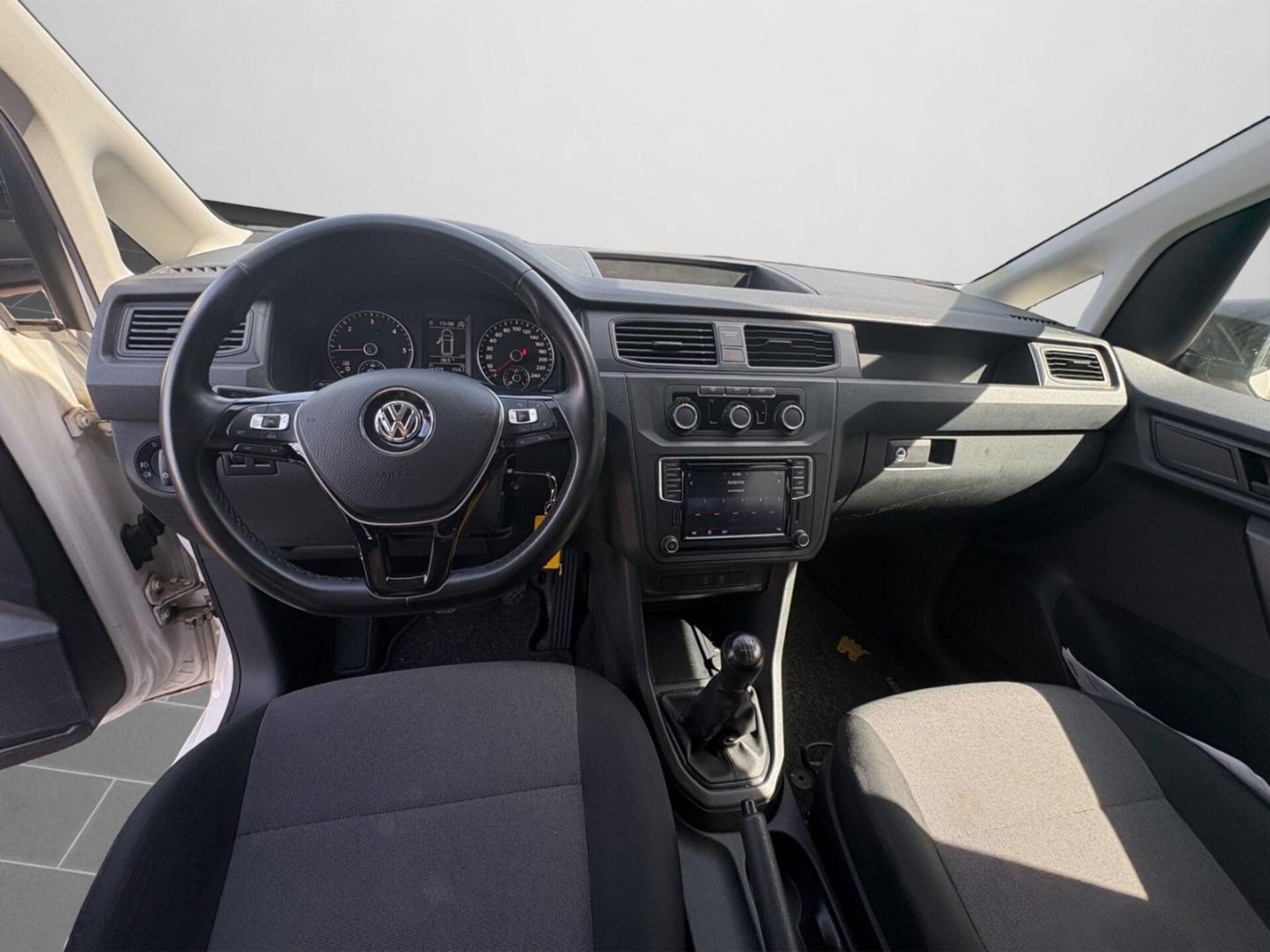 Volkswagen Caddy Kombi Basis-Modell