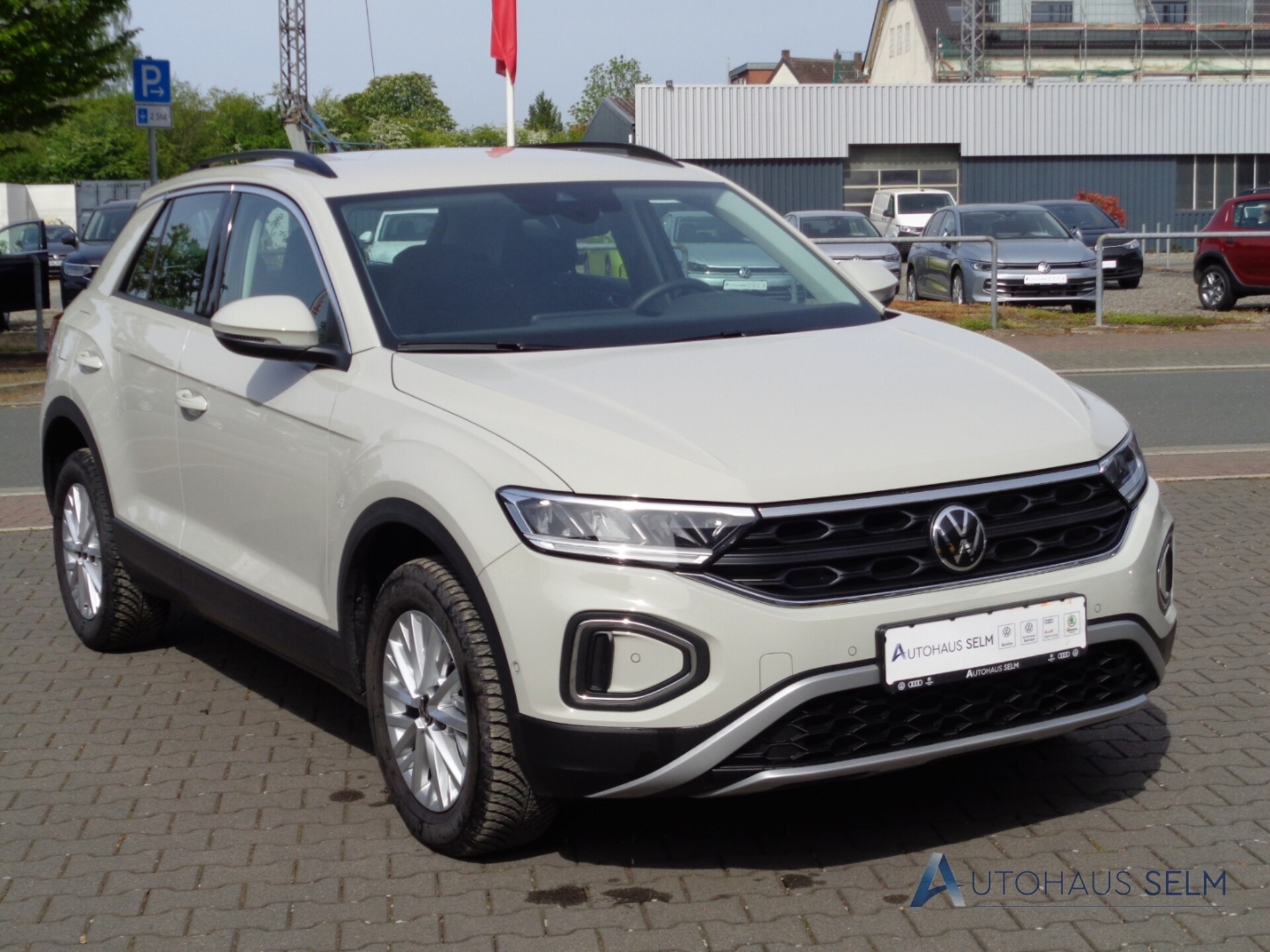 Volkswagen T-Roc Life