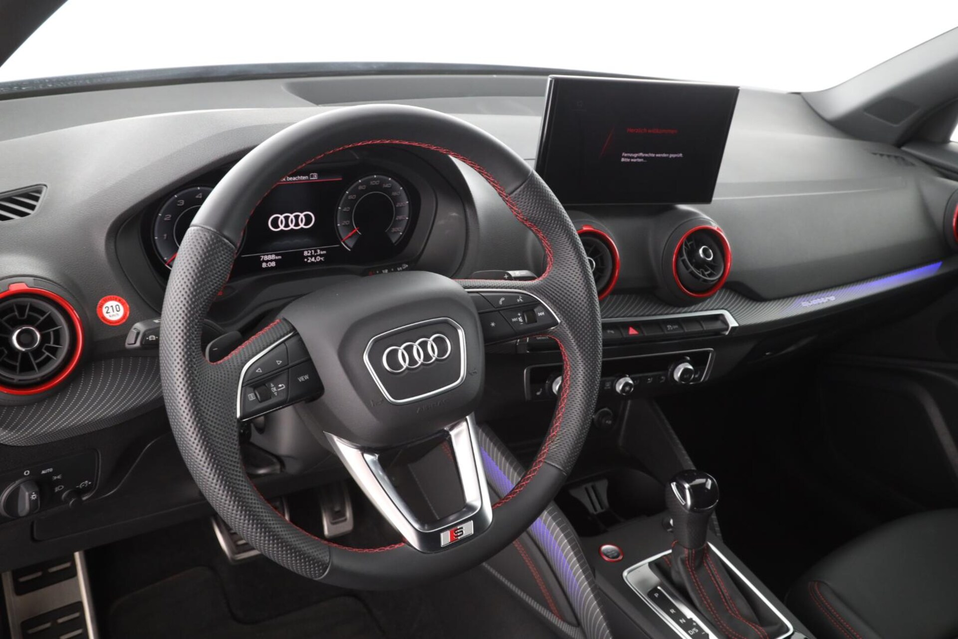 Audi SQ2