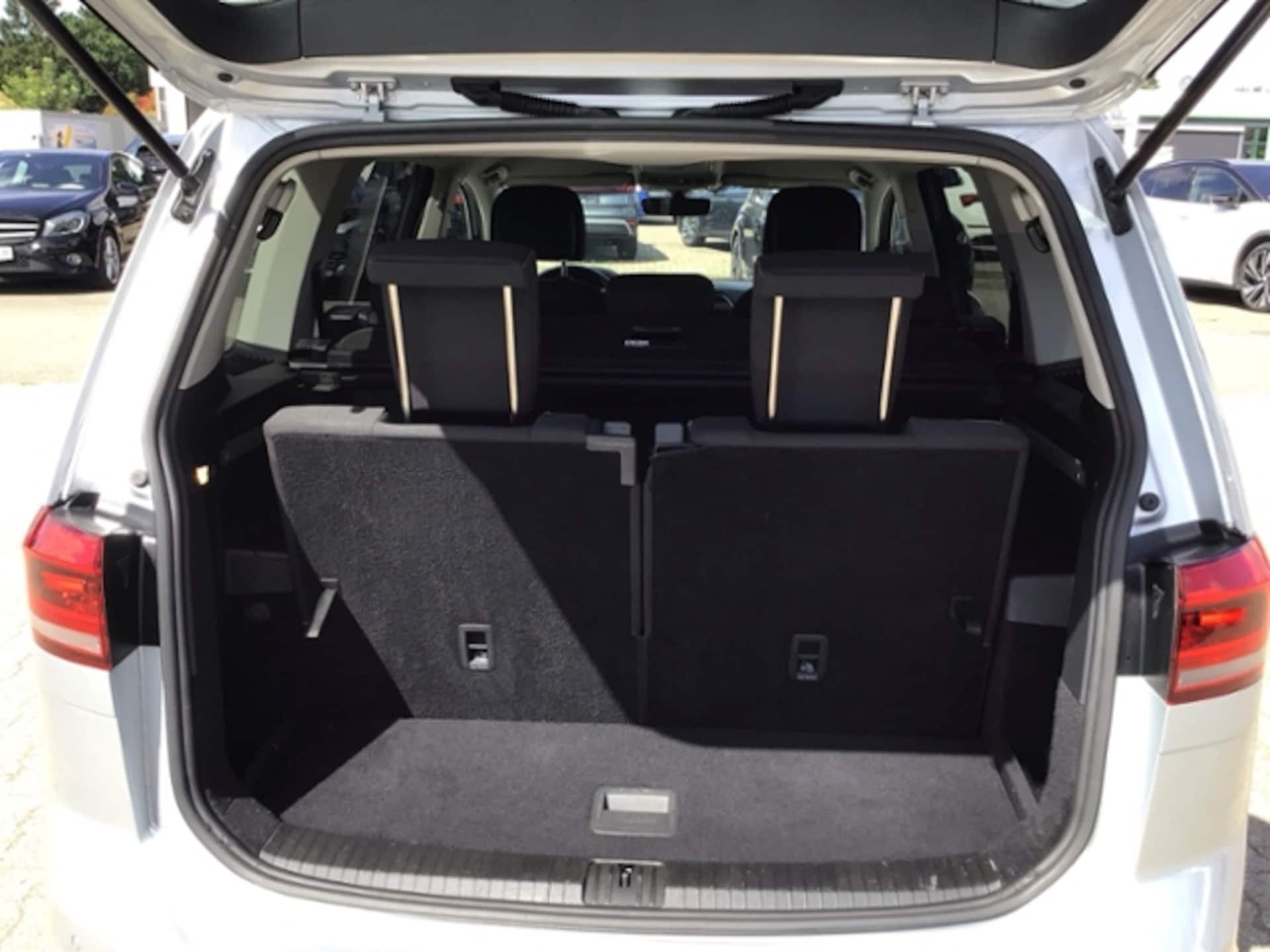 Volkswagen Touran Active