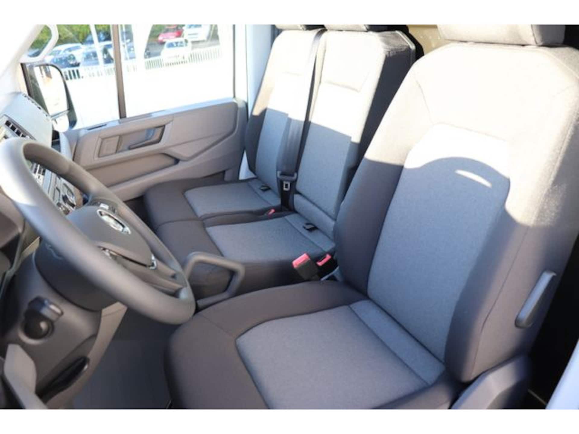 Volkswagen Crafter Kasten mittlerer Radstand