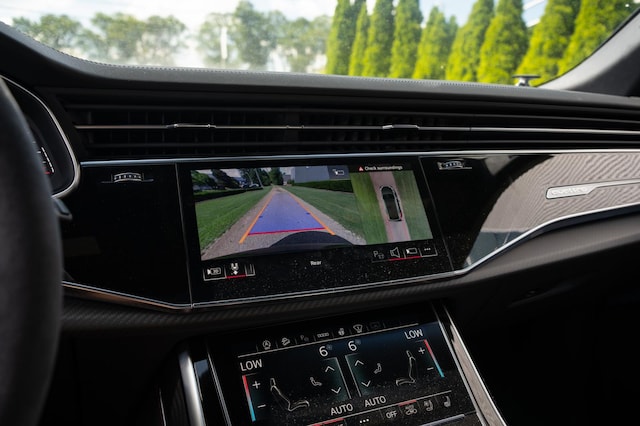 2026 Audi RS Q8 Base - Photo 55