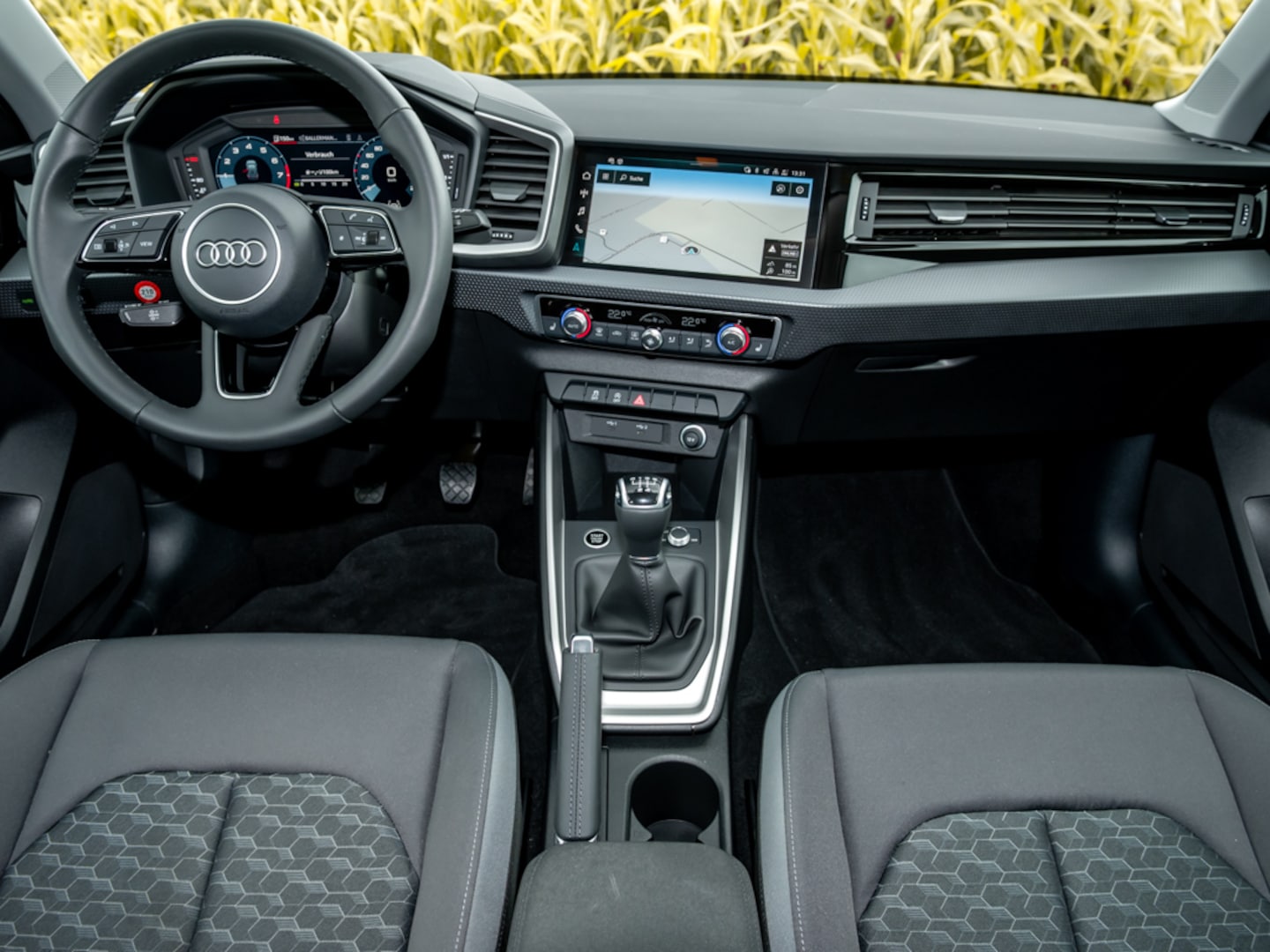 Bild über Audi A1 Sportback advanced 25 TFSI Schaltgetriebe - für weitere Informationen kontaktieren Sie den Audi Partner