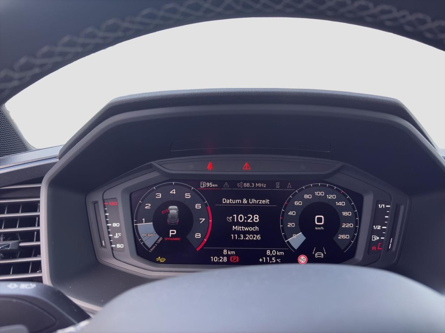 Bild über Audi A1 Sportback S line 40 TFSI S tronic - für weitere Informationen kontaktieren Sie den Audi Partner