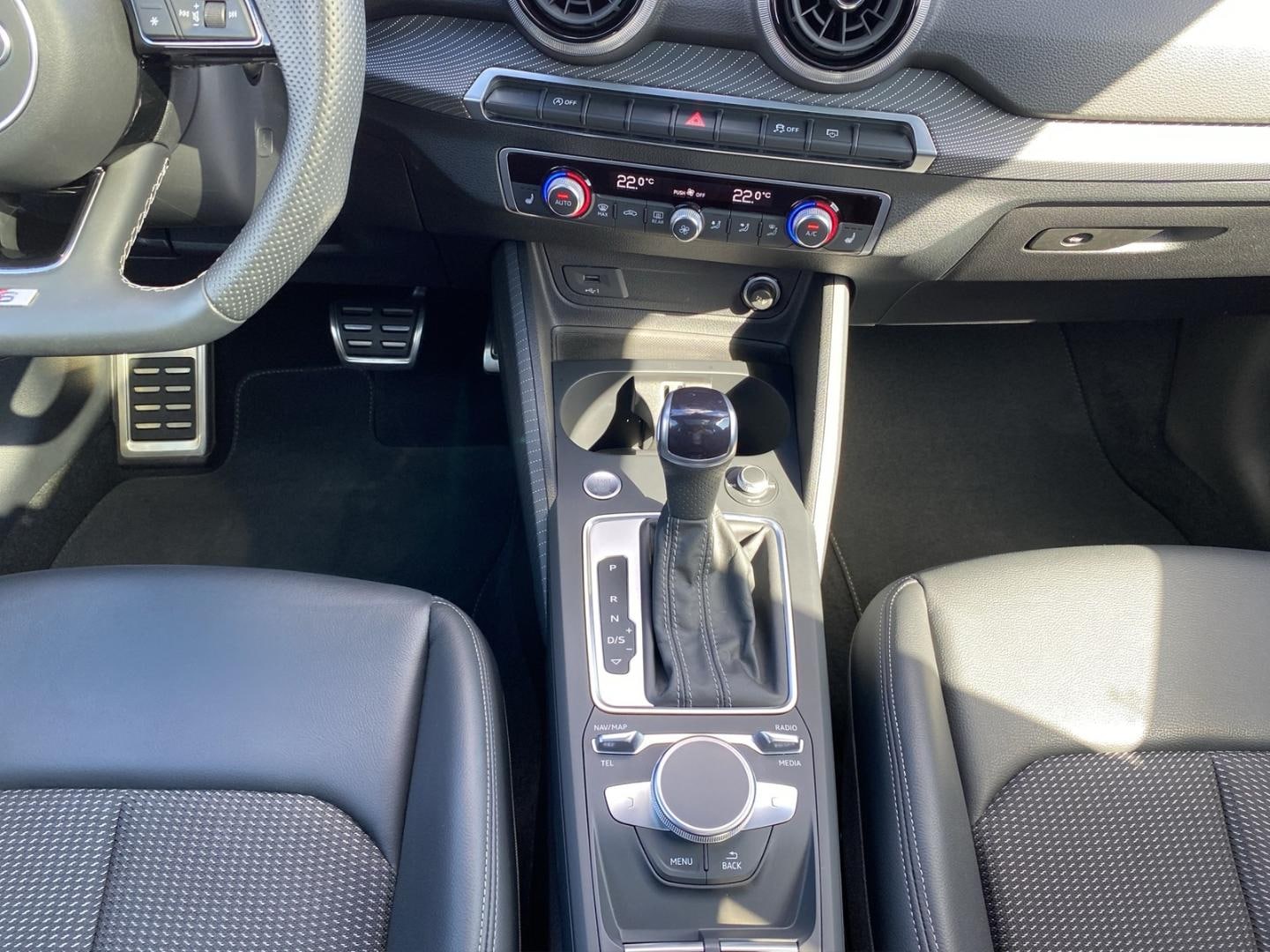 Bild über Audi Q2 S line 35 TFSI S tronic - für weitere Informationen kontaktieren Sie den Audi Partner