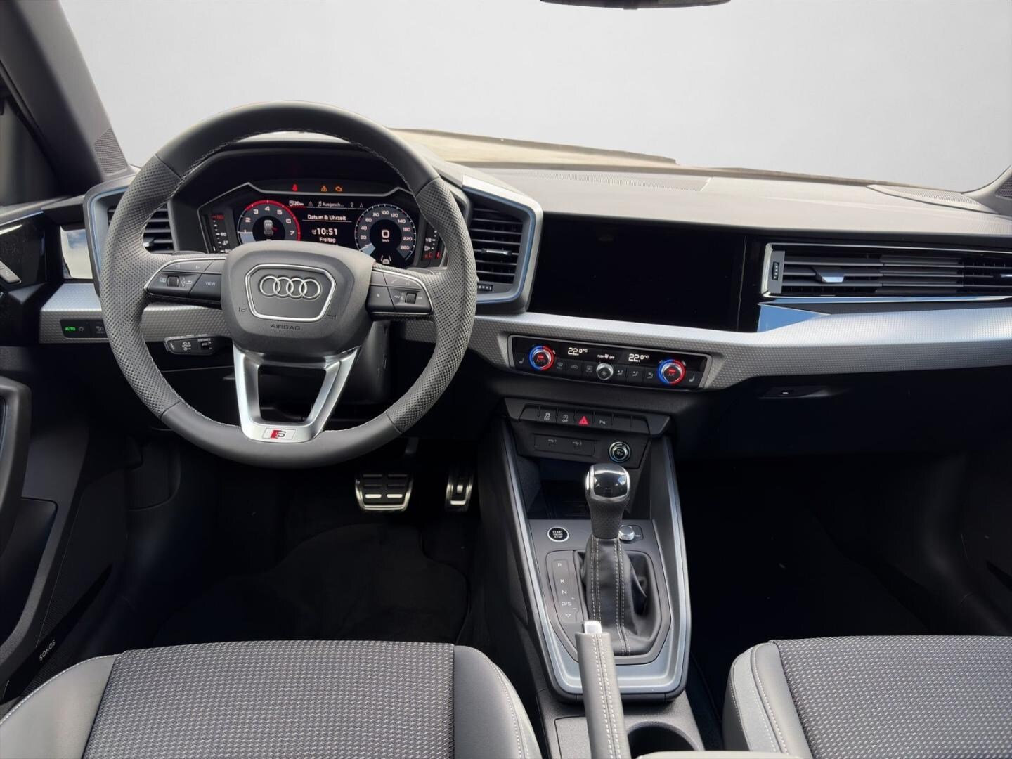 Bild über Audi A1 Sportback S line 35 TFSI S tronic - für weitere Informationen kontaktieren Sie den Audi Partner