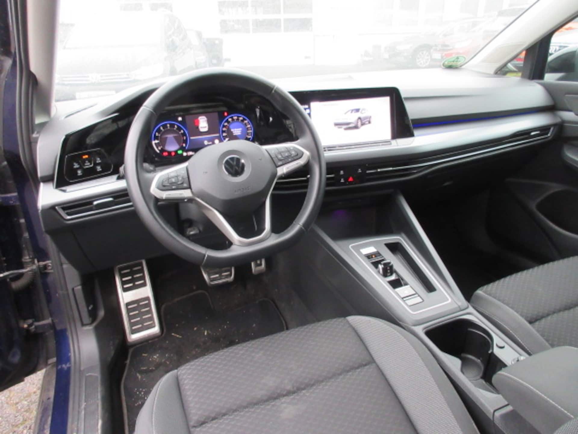 Volkswagen Golf Active