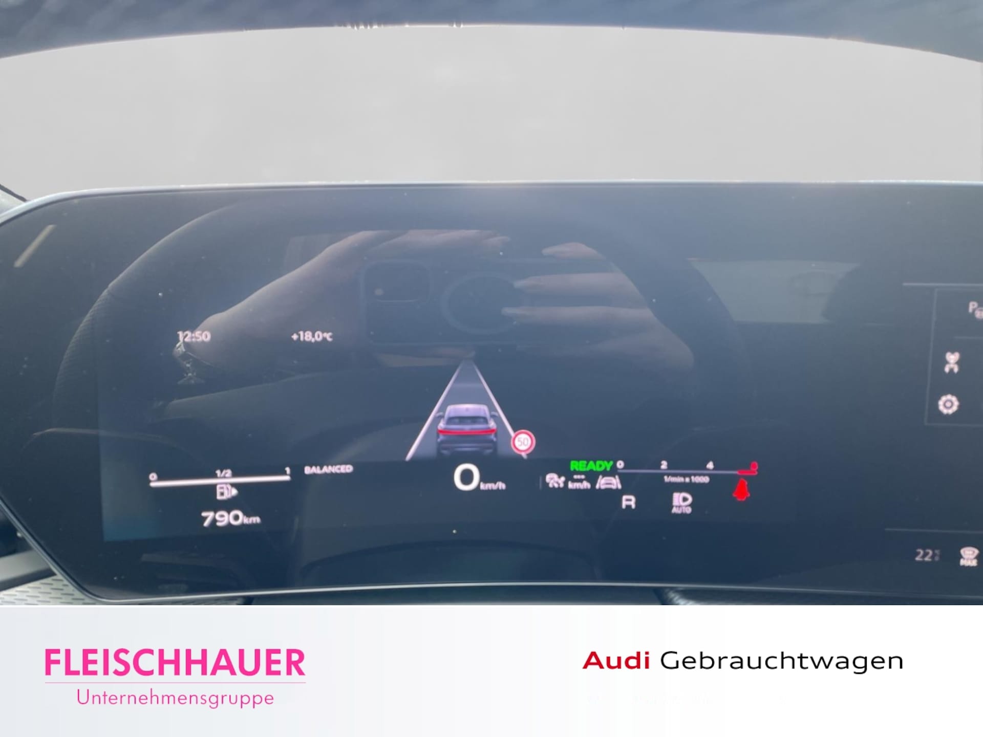 Audi Q5 Sportback edition one
