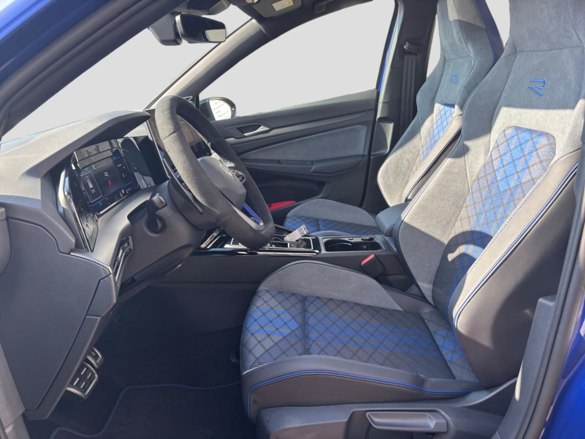 Volkswagen Golf Variant R