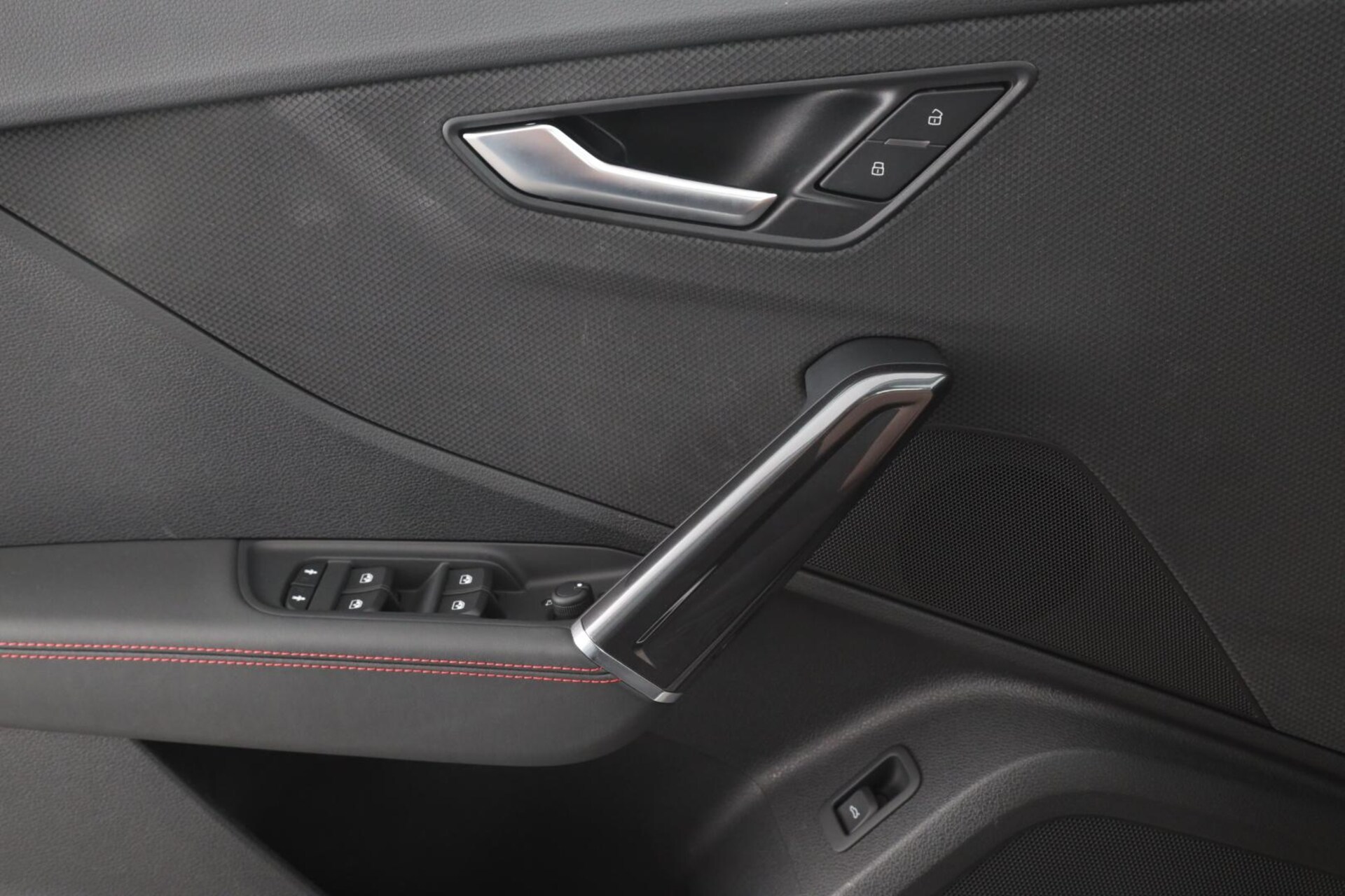 Audi SQ2