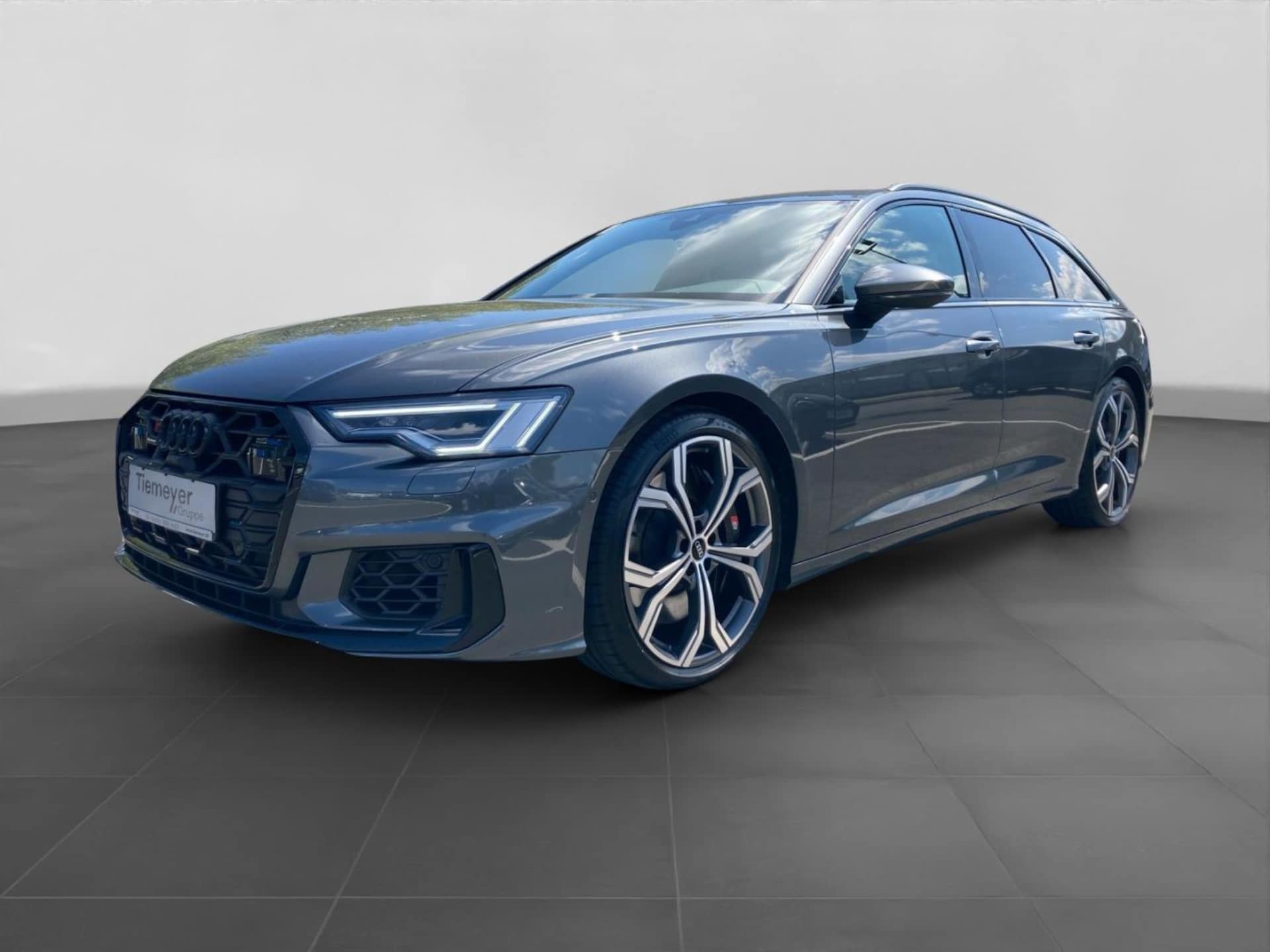Audi S6 Avant