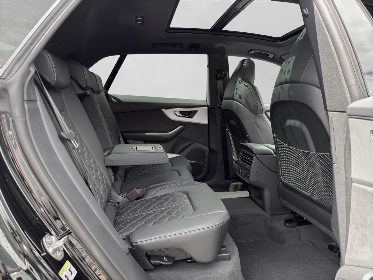 Image about Audi Q8 SUV 50 TDI quattro tiptronic