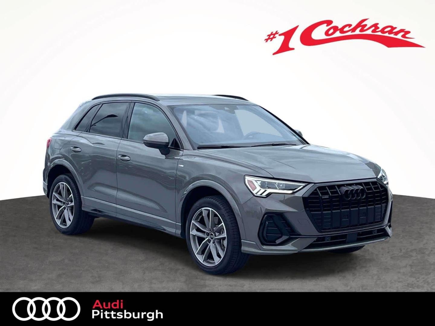 2025 Audi Q3 45 TFSI S Line Premium quattro's photo