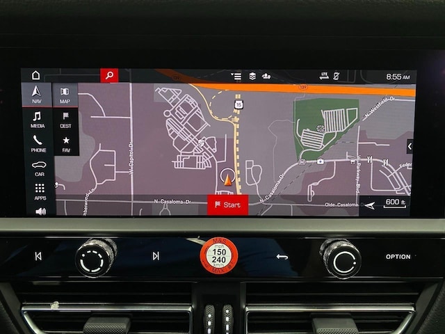 2026 Porsche Macan T - Photo 61