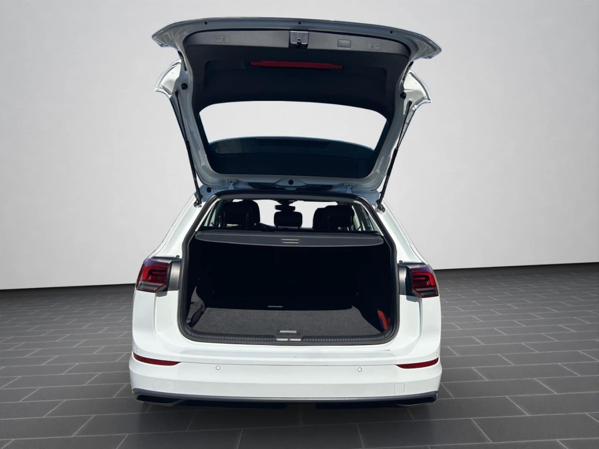 Volkswagen Golf Variant Life