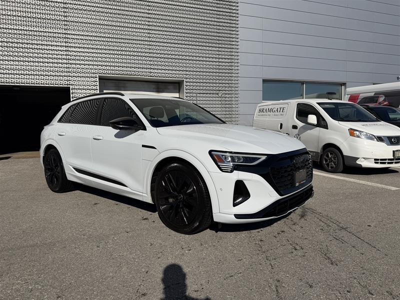 2024 Audi Q8 e-tron