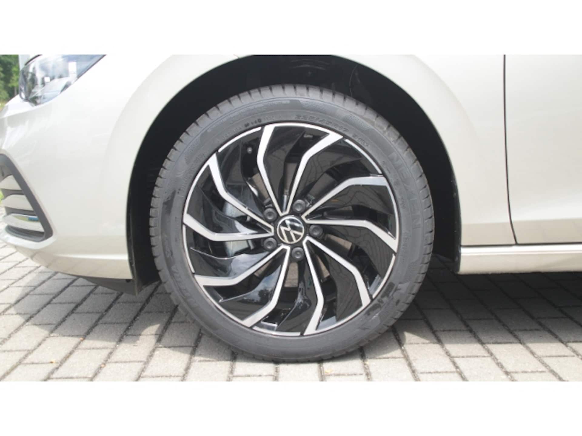 Volkswagen Golf MOVE