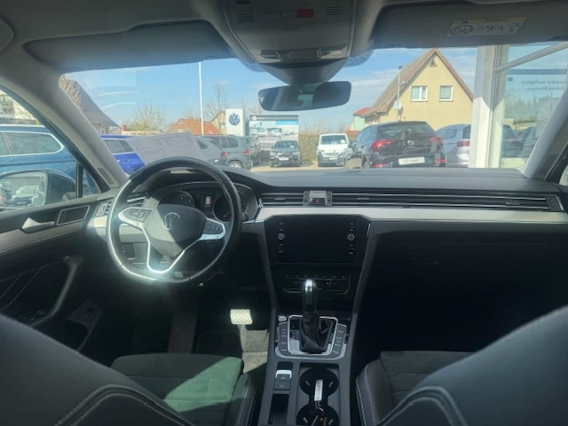 Volkswagen Passat Variant Elegance