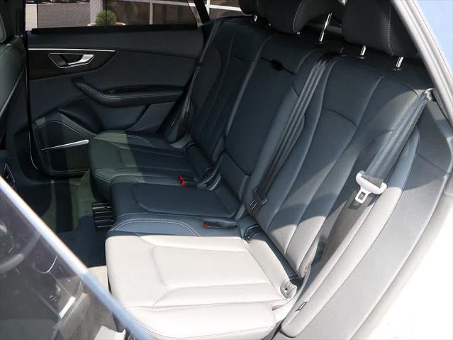 2025 AUDI Q8 - Image 13