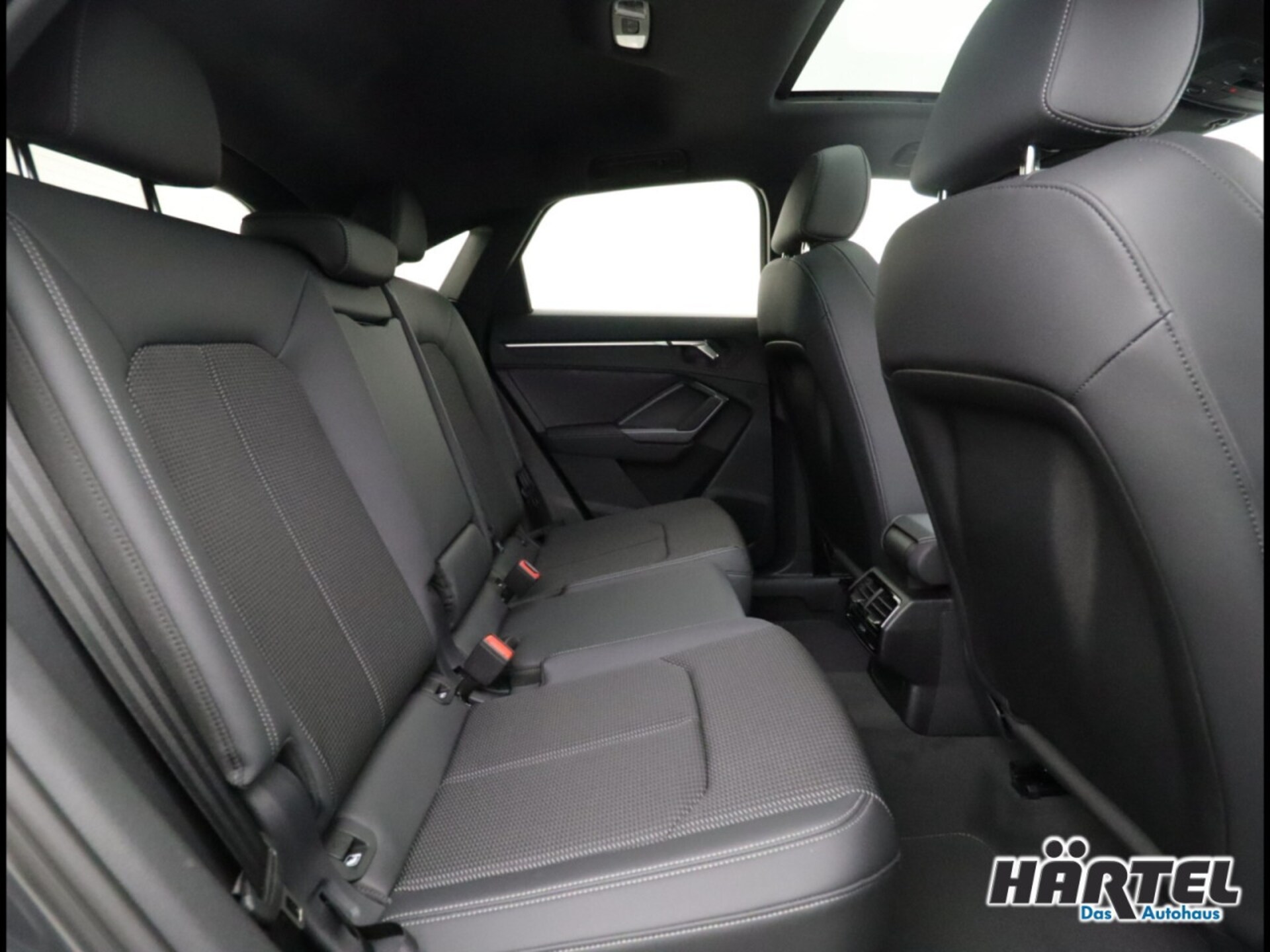 Audi Q3 Sportback S line