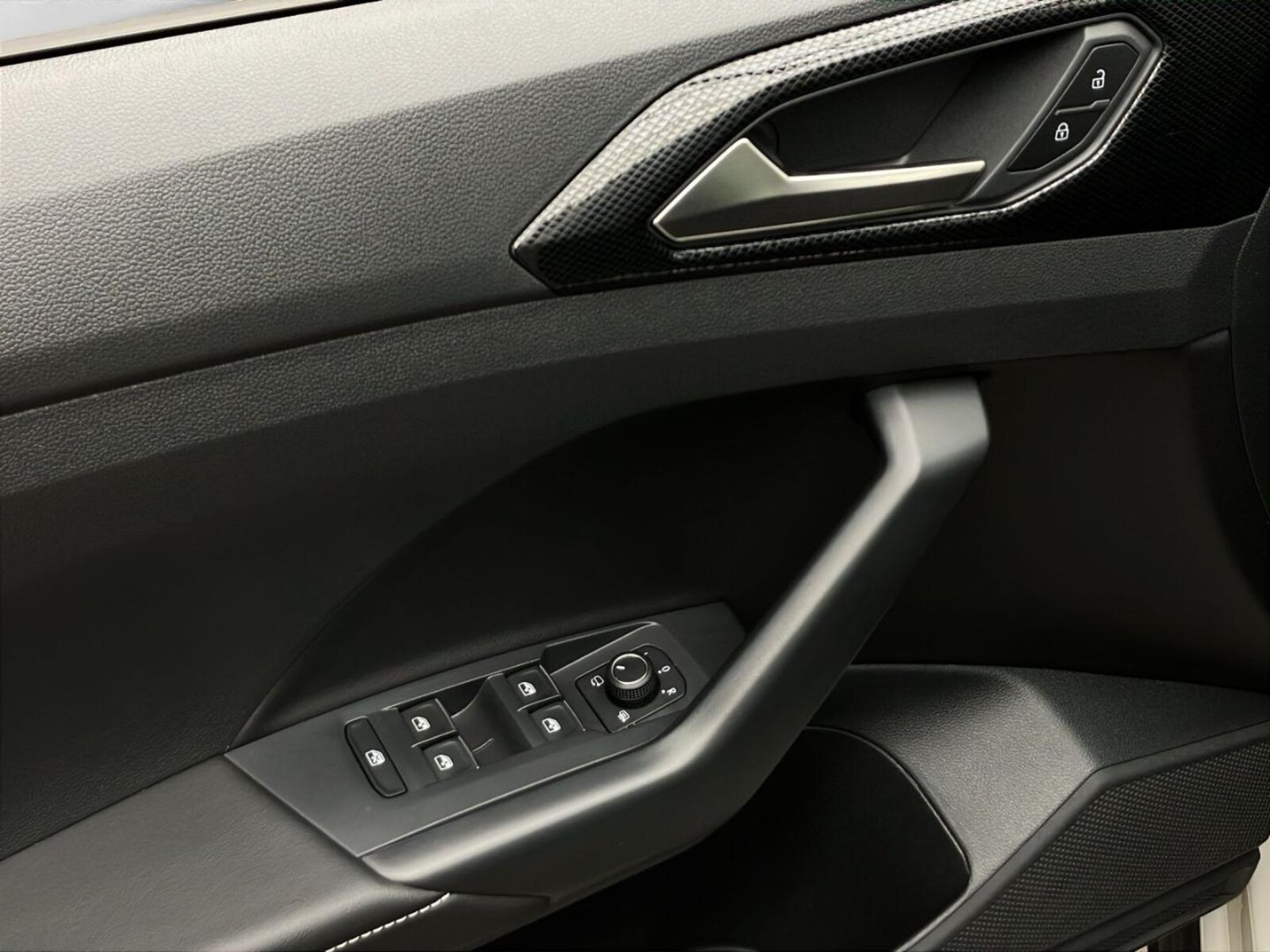 Volkswagen T-Cross – Bild 14