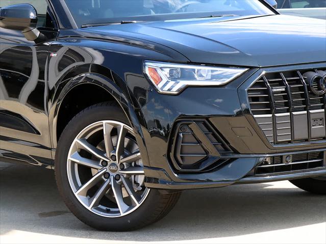2025 AUDI Q3 - Image 4