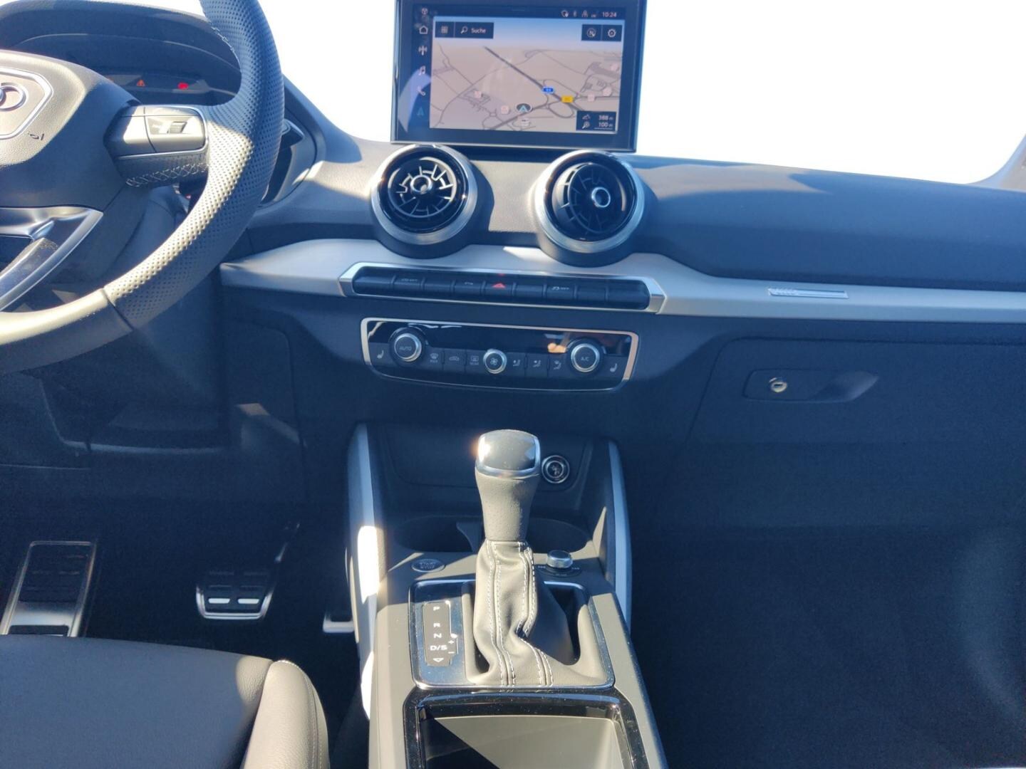 Bild über Audi Q2 S line 35 TFSI S tronic - für weitere Informationen kontaktieren Sie den Audi Partner