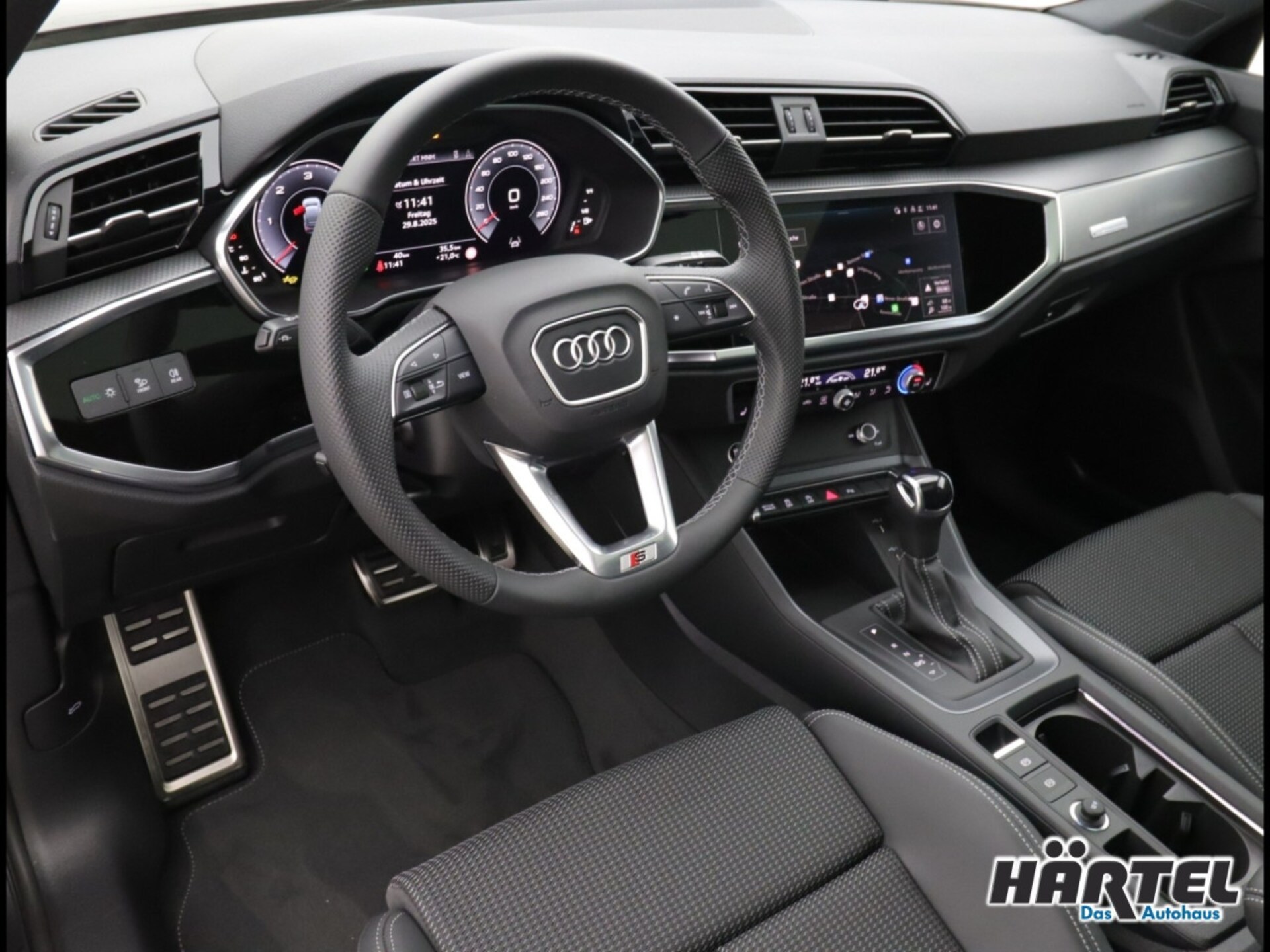 Audi Q3 Sportback S line