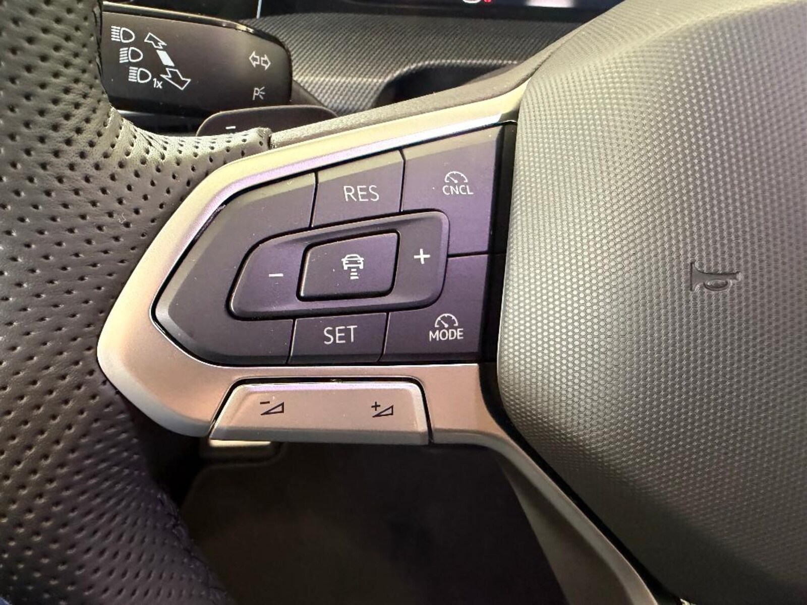 Volkswagen Golf Variant – Bild 6