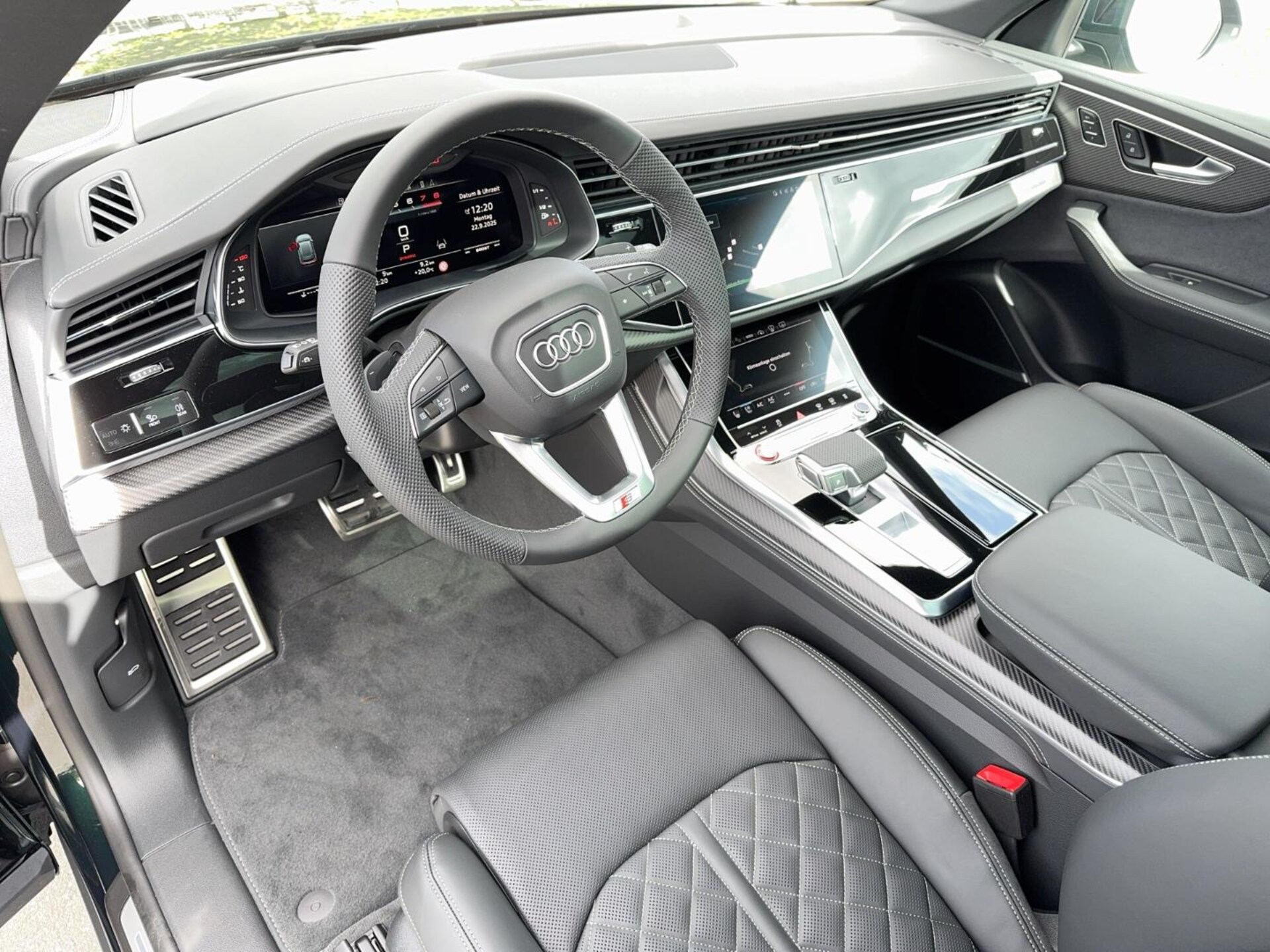 Audi SQ8 SUV