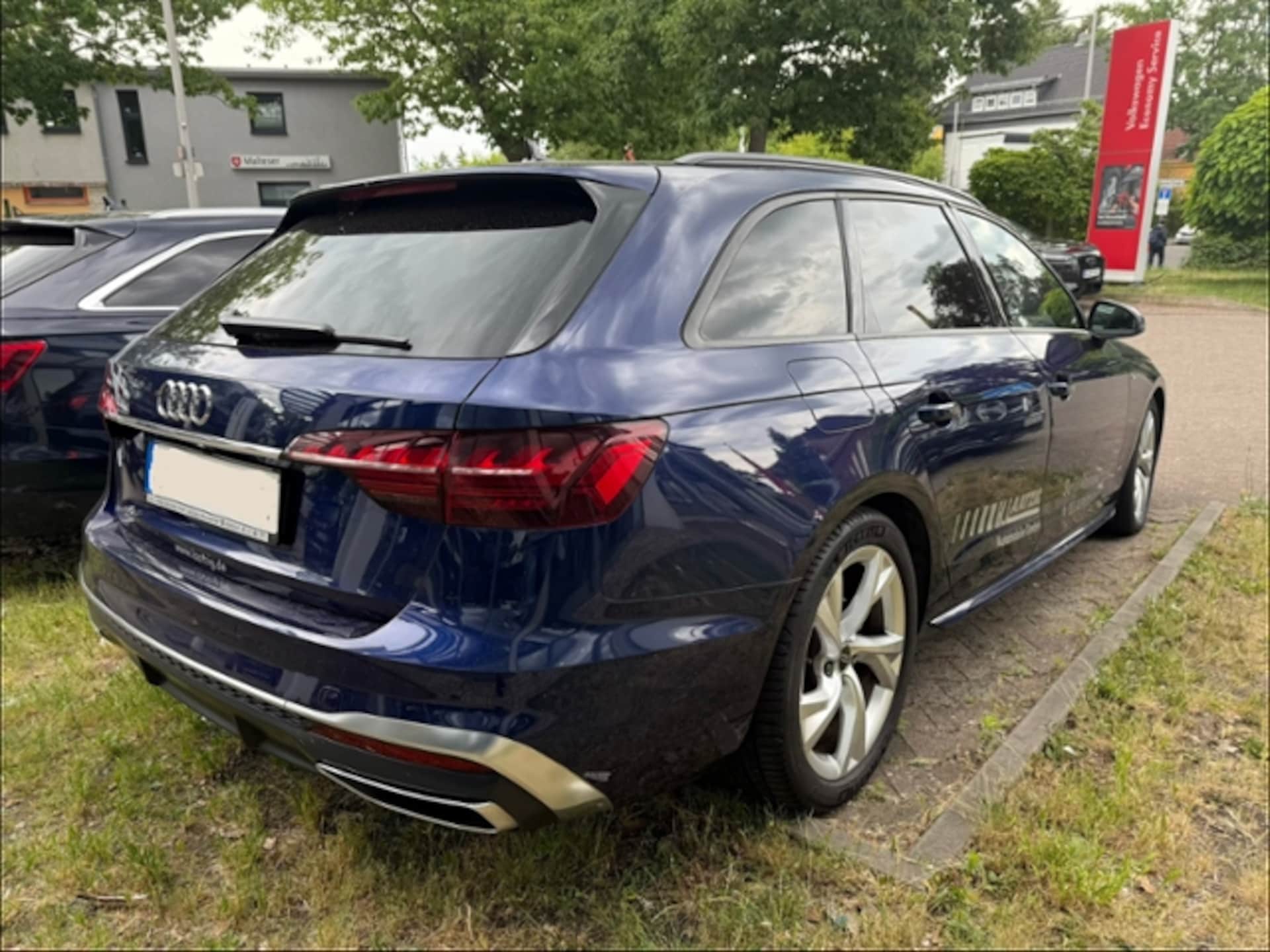 Audi A4 Avant S line