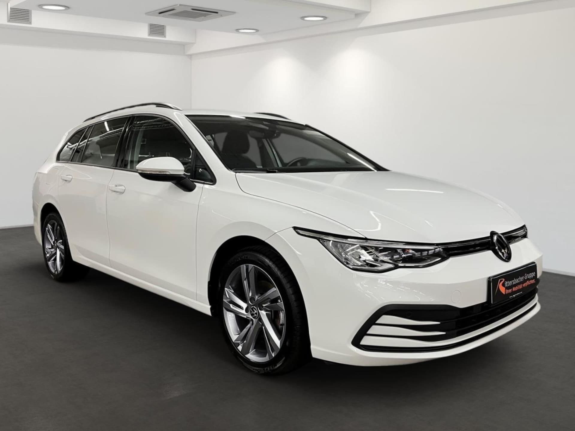 Volkswagen Golf Variant Life
