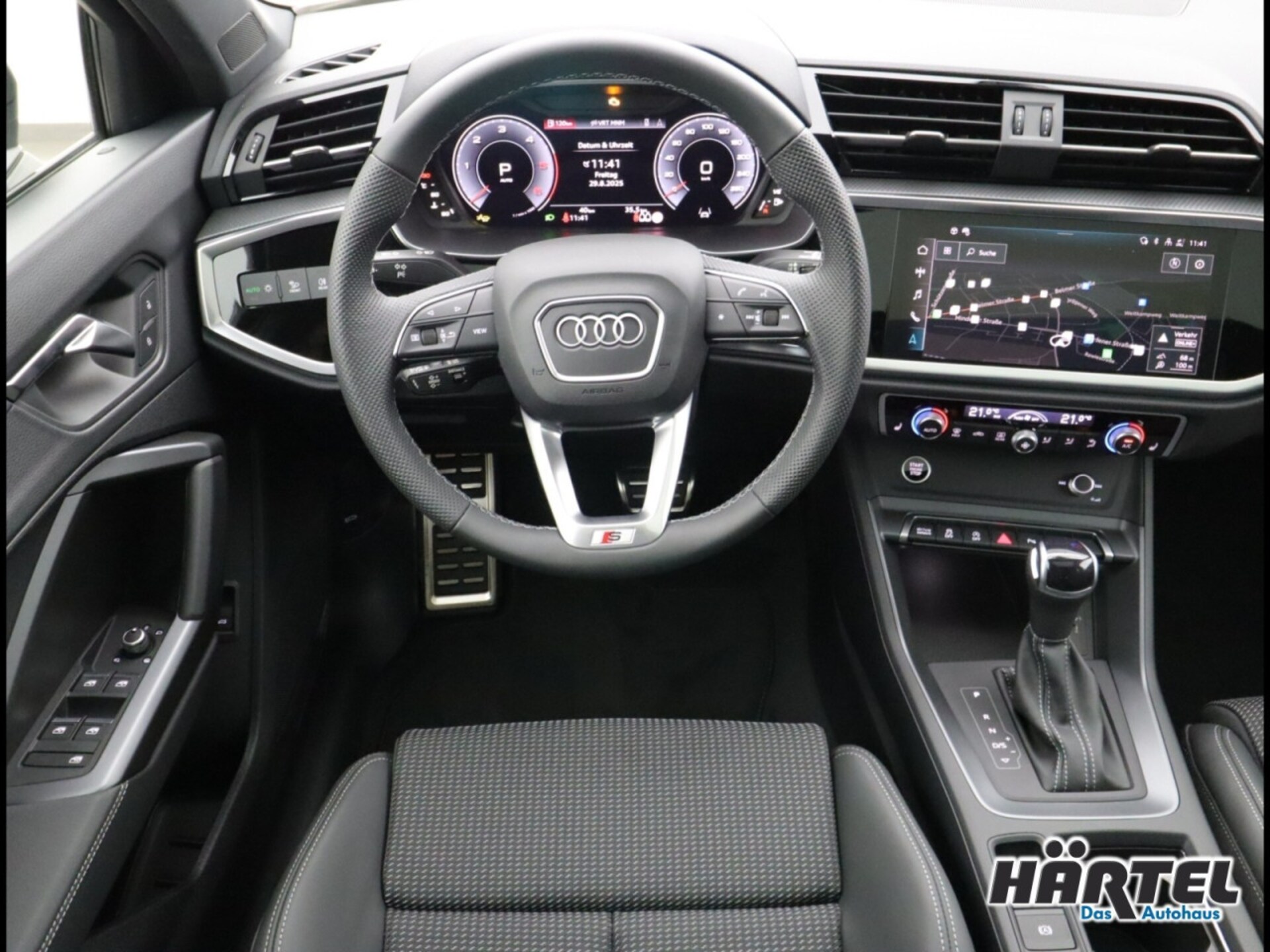 Audi Q3 Sportback S line