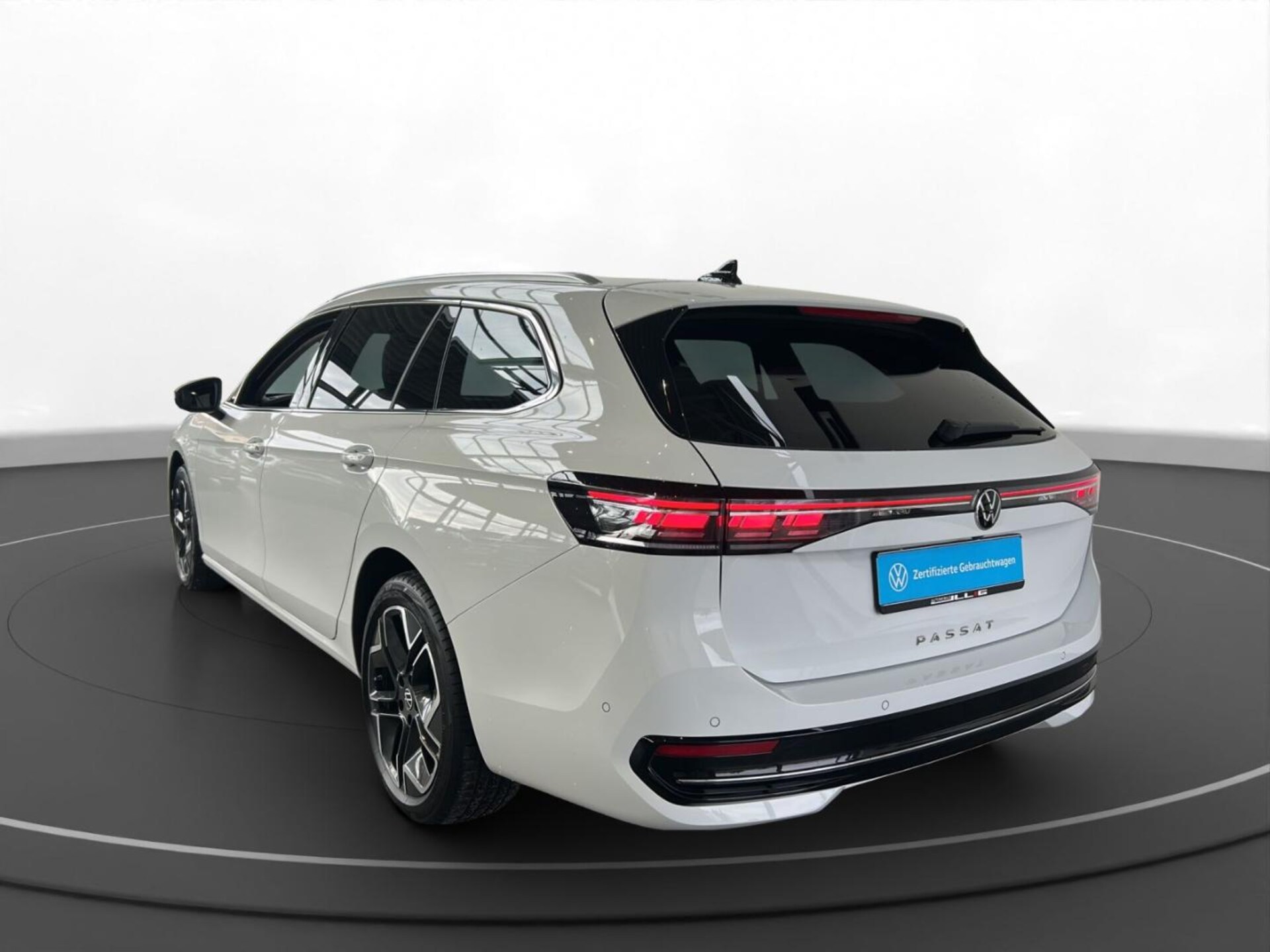 Volkswagen Passat Elegance