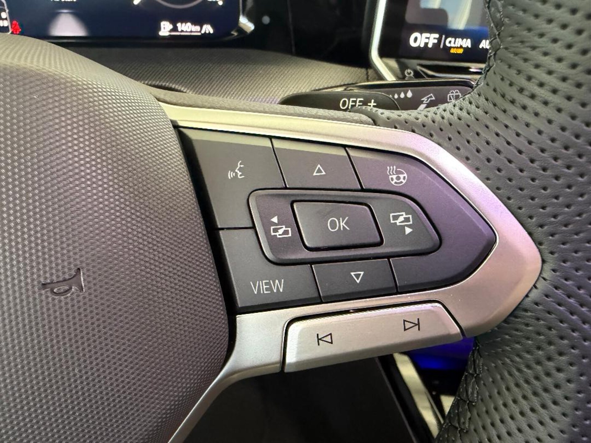 Volkswagen Golf Variant R-Line
