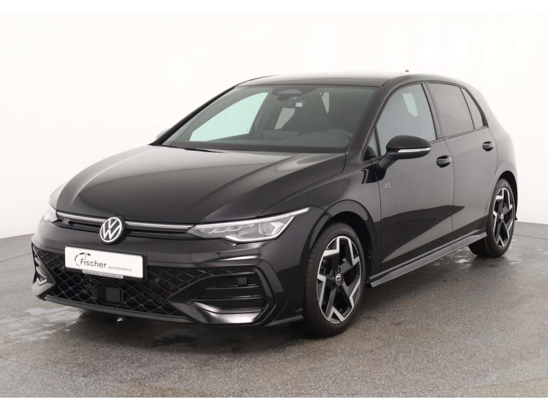 Volkswagen Golf R-Line
