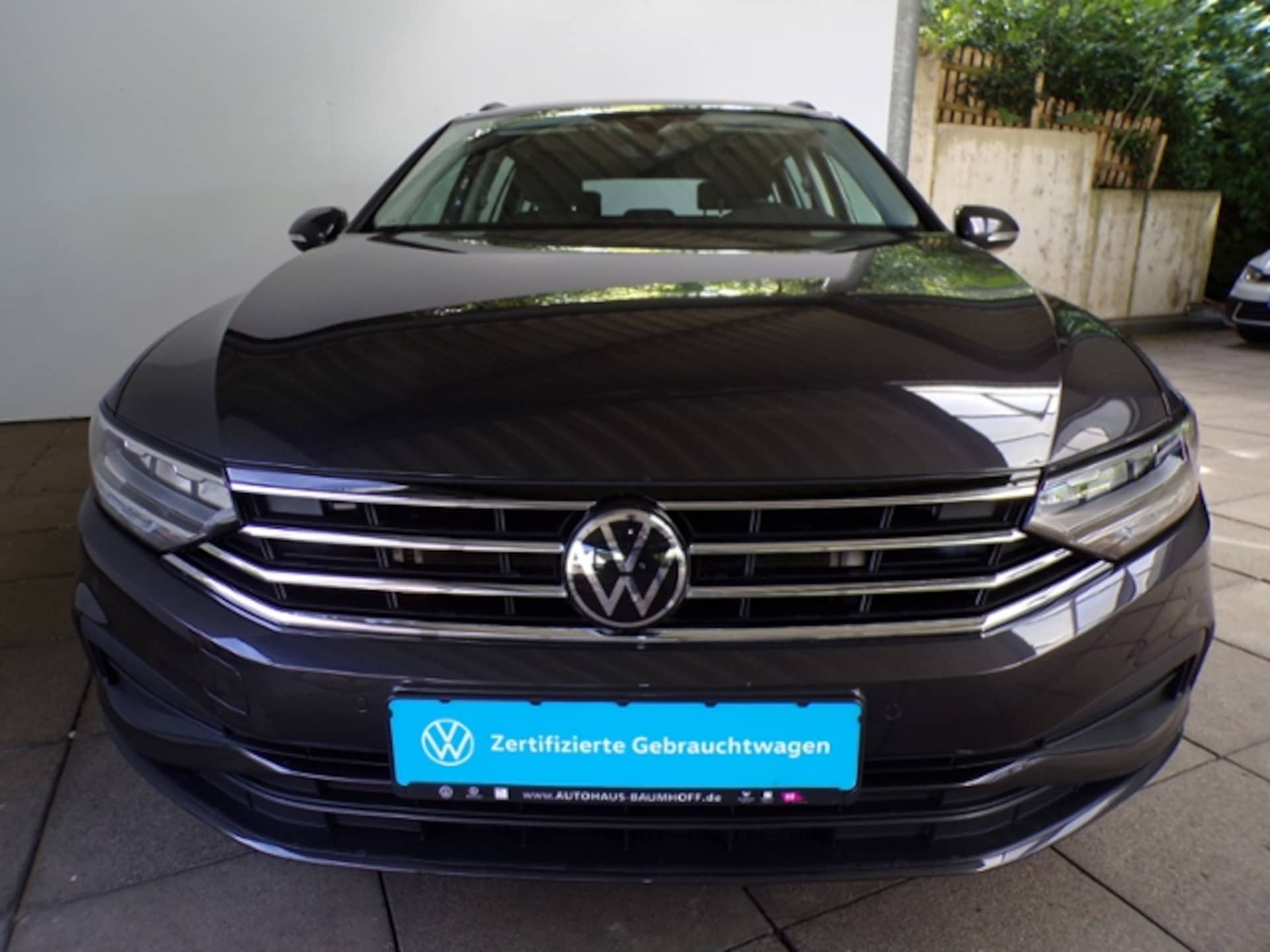 Volkswagen Passat Variant Basis-Modell